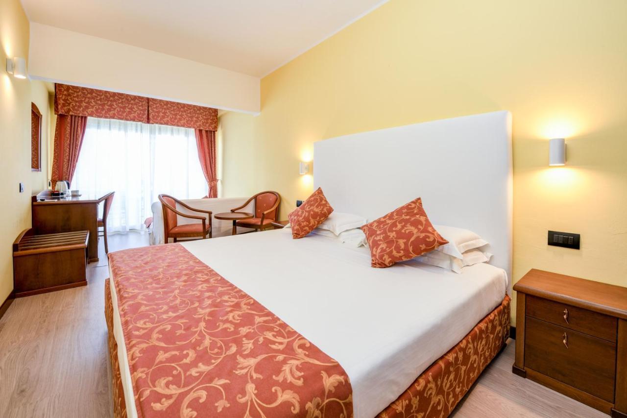 Lido International Hotel 4*