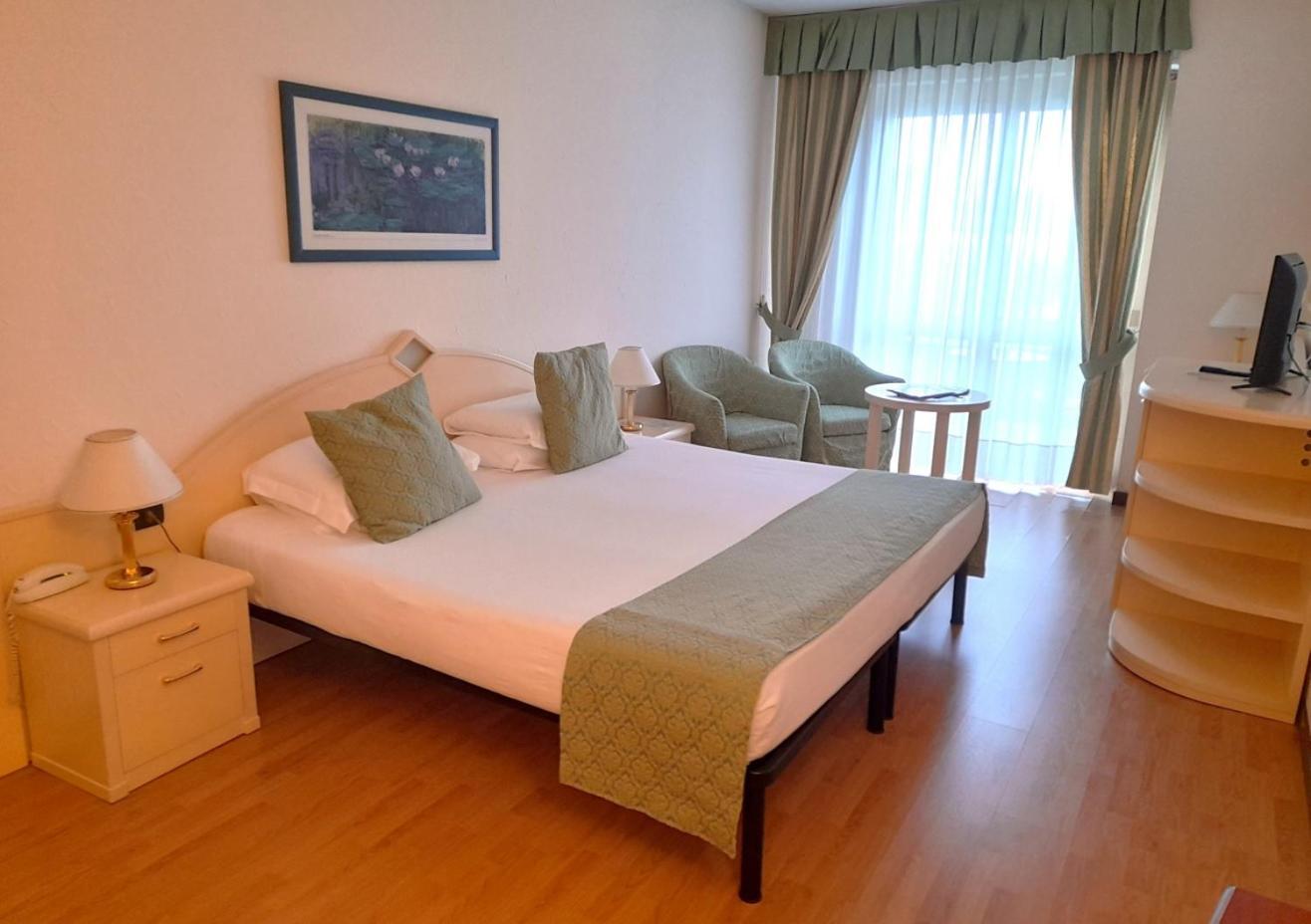 Lido International Hotel