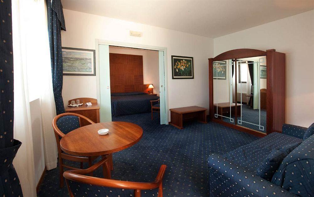 Lido International Hotel 4*